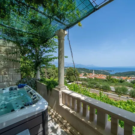 Holiday home Ivana By Interhome