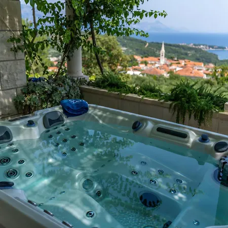 Ivana By Interhome *