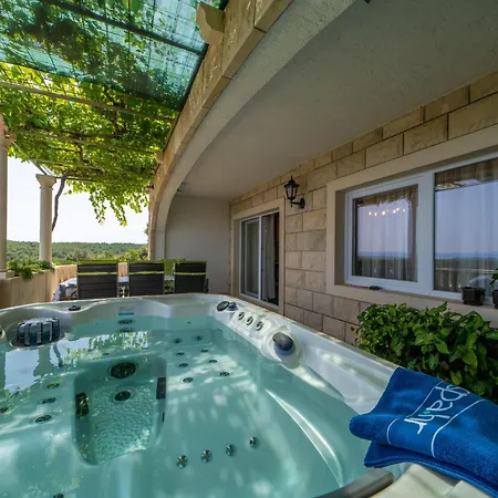 Holiday home Ivana By Interhome Selca (Brac)